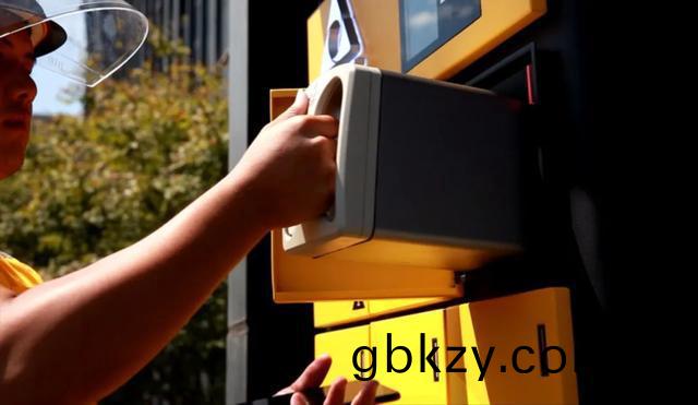 兩(liang)輪(lun)電(dian)動(dong)自(zi)行車(che)換(huan)電櫃(gui)係統定(ding)製開髮(fa)